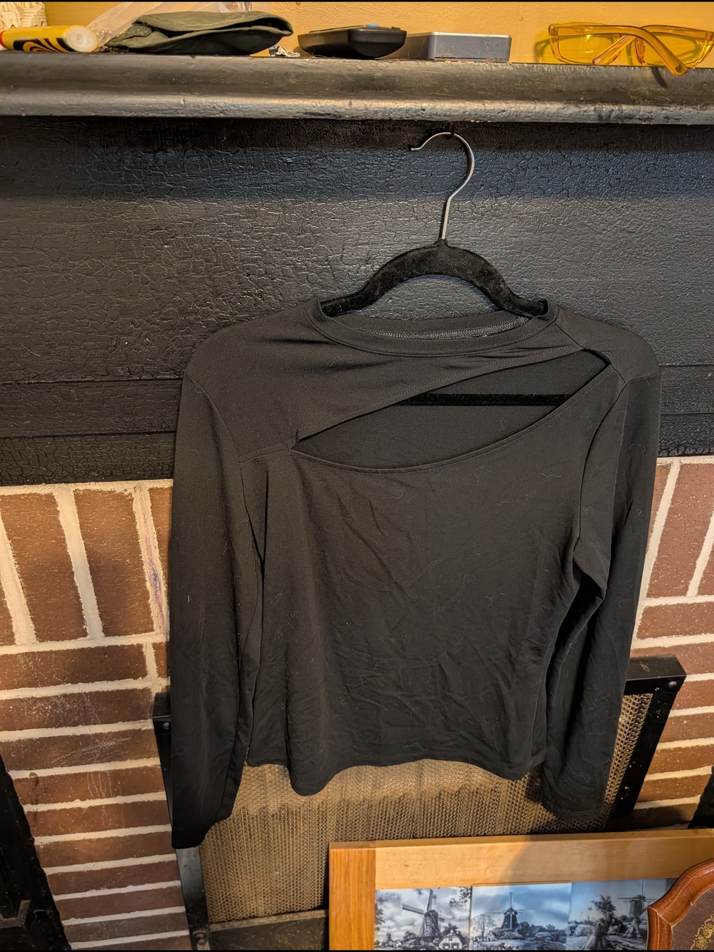 Banana Republic Black Cutout Long-Sleeve Tee